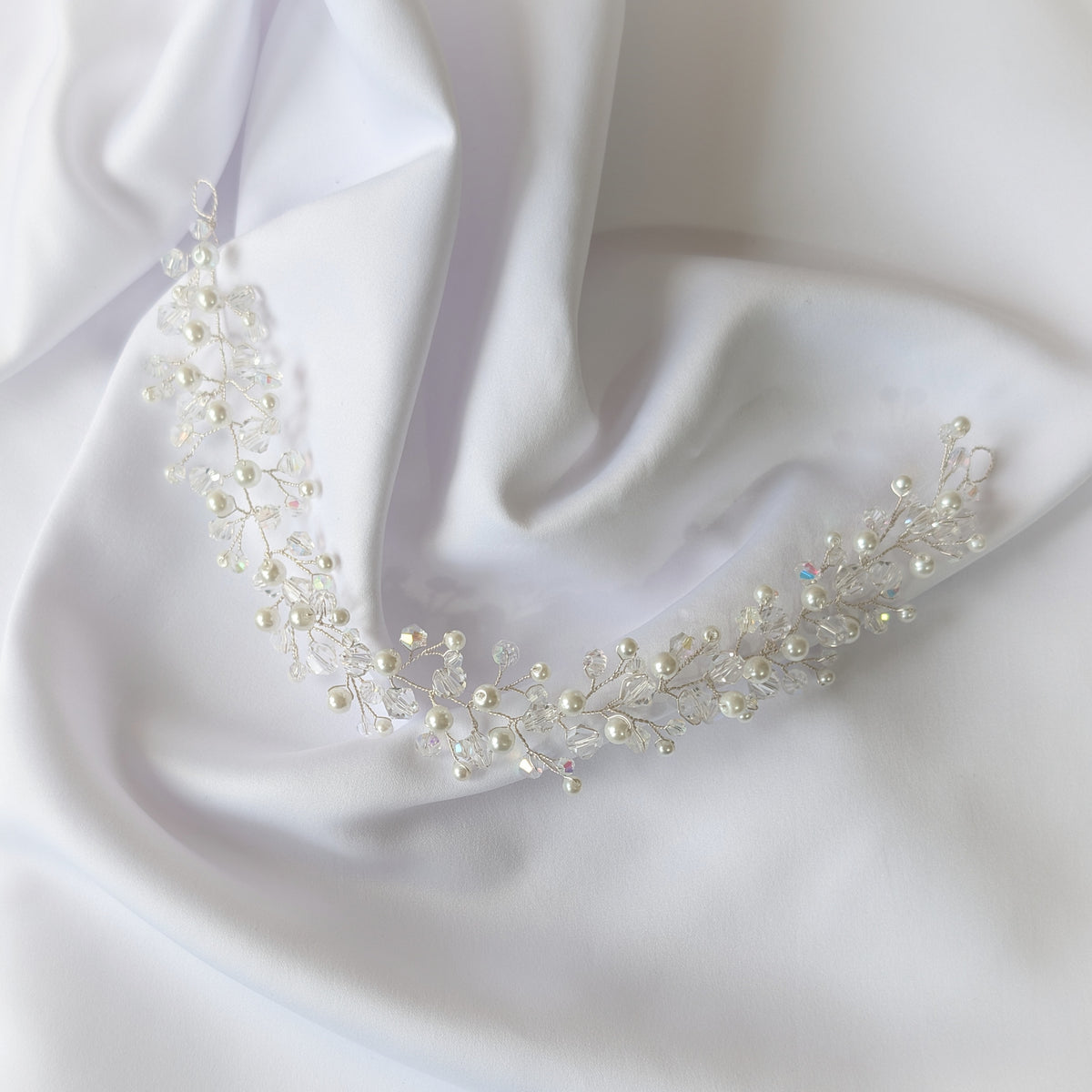 Crystal and pearl hair vine, Bridal hair accessory, Winter wedding