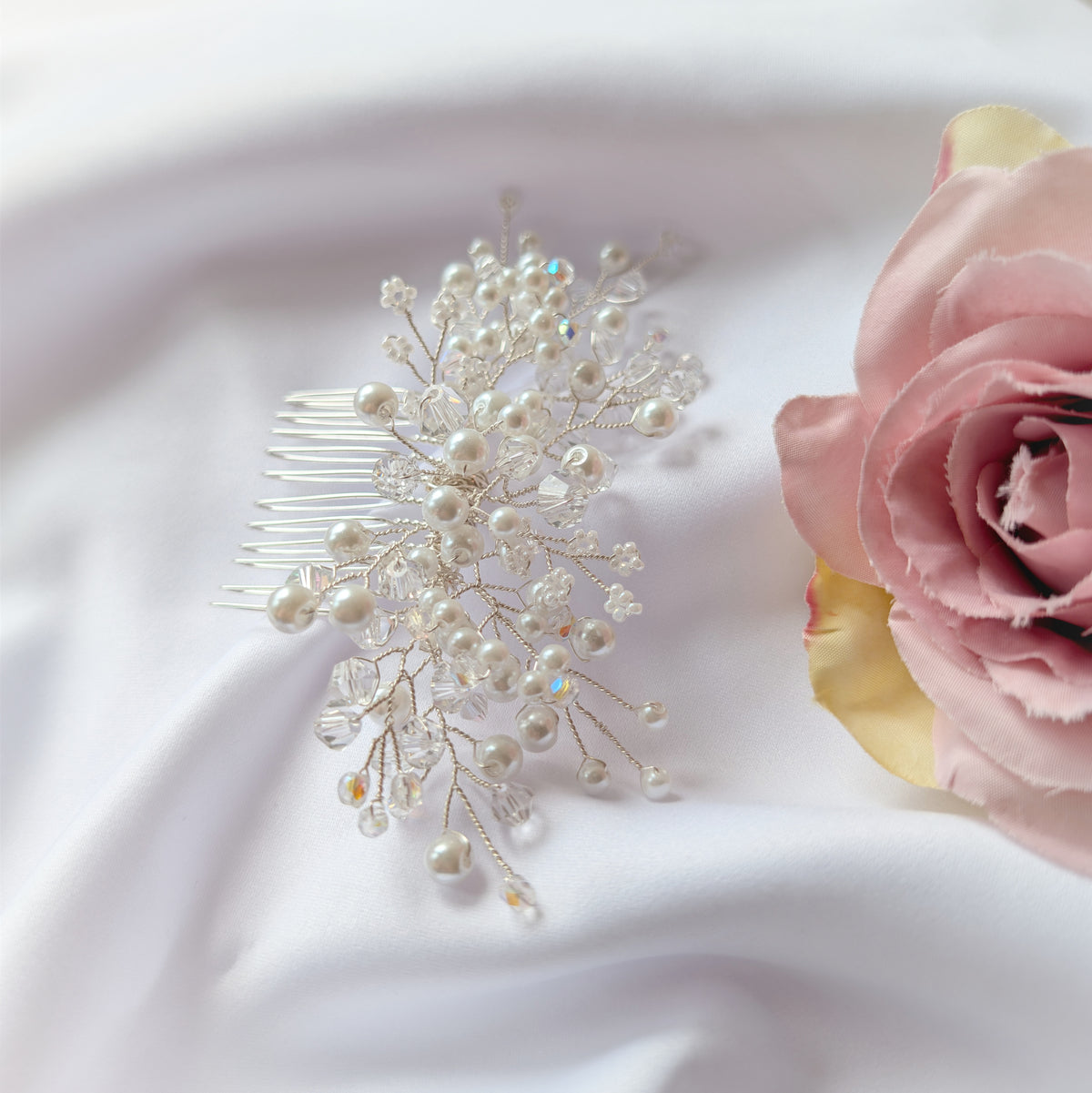 Wedding hair accessory, Handmade pearl and crystal bead hair comb, Bridal hair piece