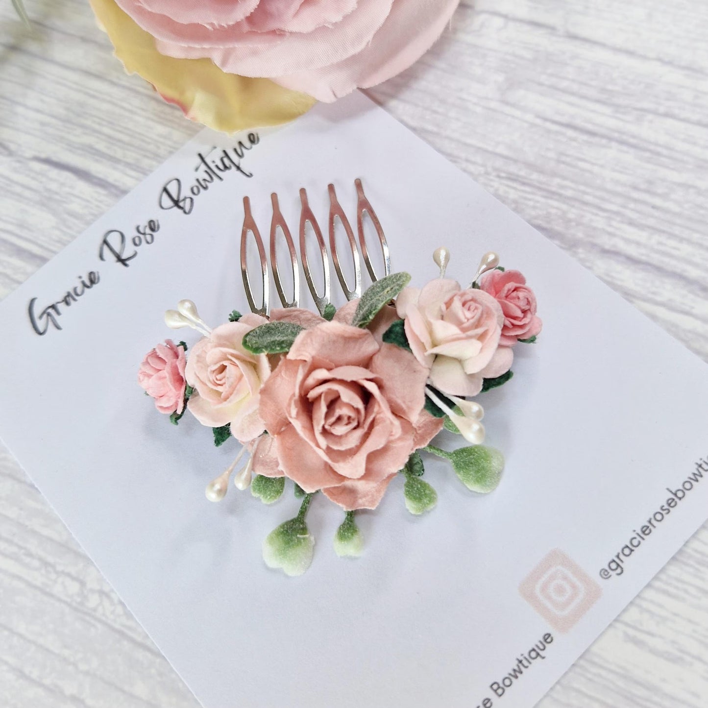 Flower hair comb