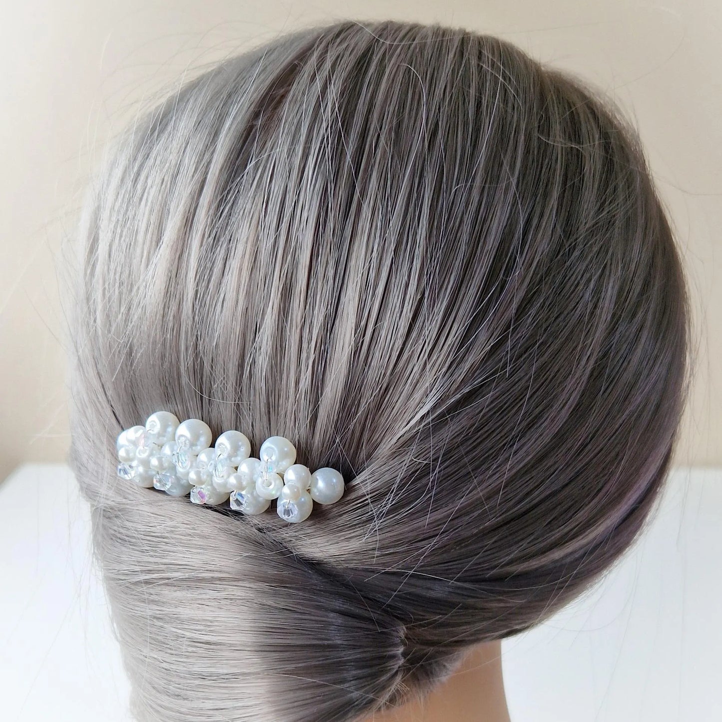 Pearl hair comb